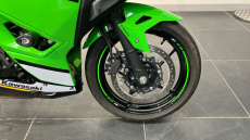 Kawasaki Ninja EX500JSFAN (25MY)